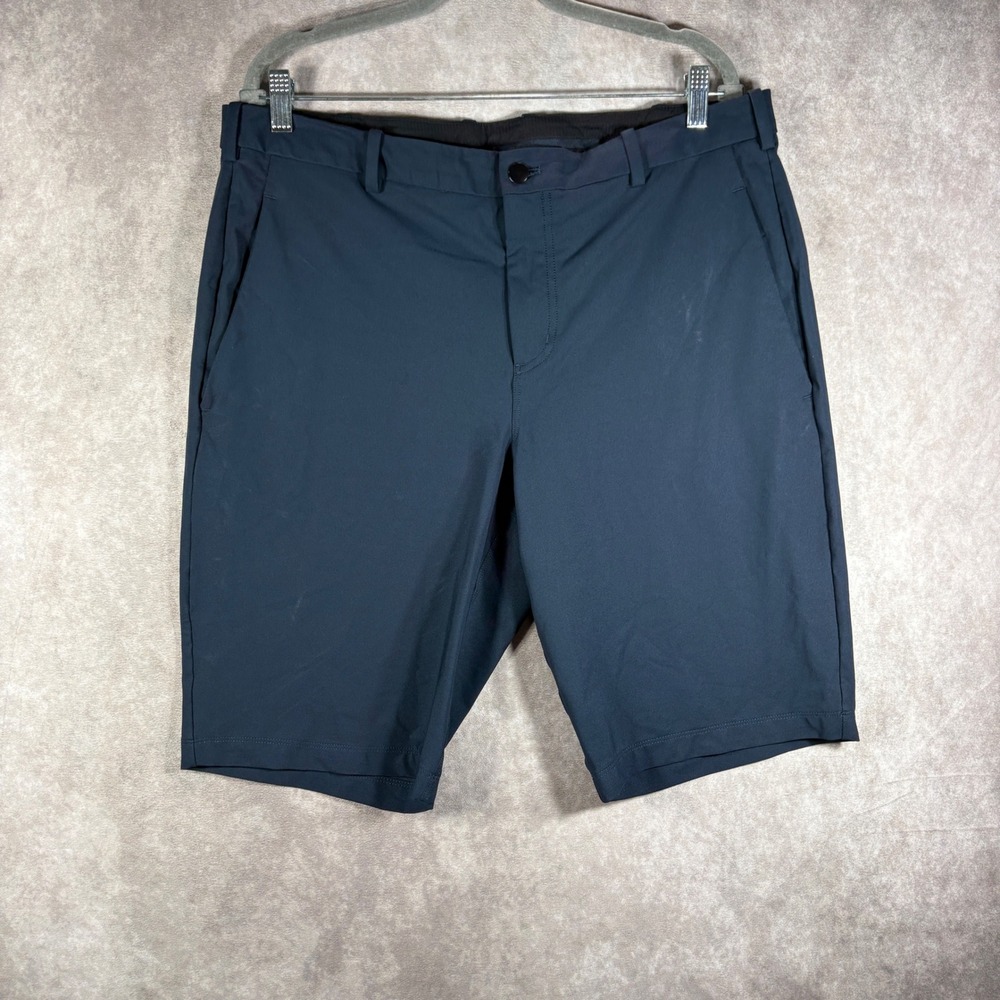 Lululemon Shorts Men 38 Blue Commission Short Classic Fit Warpstreme Tech Active